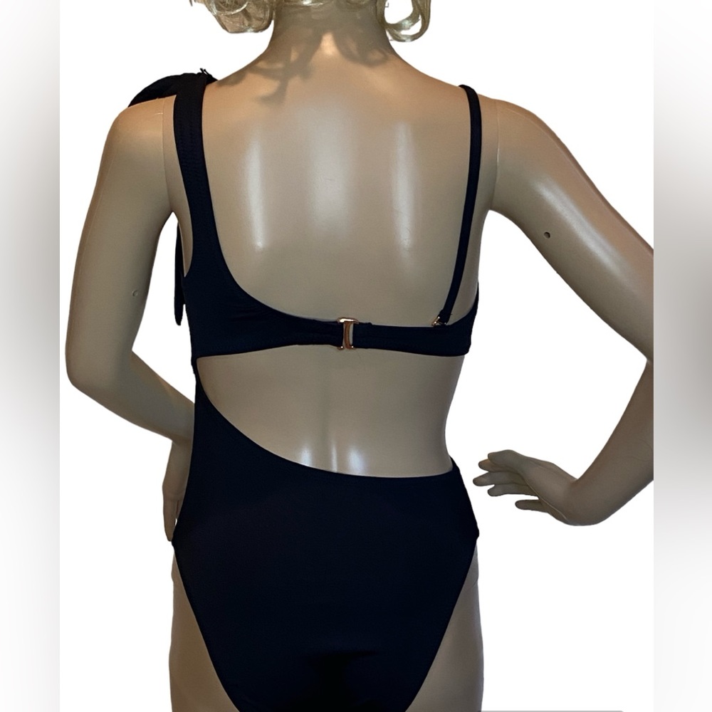 Shade & Shore One Shoulder Bow Side Cut-Out 1-Piece Swimsuit Black Sz Small NWT - Picture 10 of 12